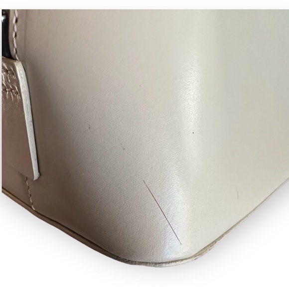 Calvin Klein vintage Y2K leather baguette bag - Picture 9 of 10